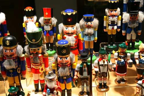 toy-soldiers