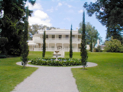 Ħլcomo house