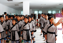 少儿国学夏令营为孩子的健康成长保驾护航