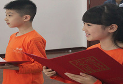 在口才训练假日夏令营感受语言艺术的魅力