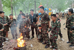 暑假让孩子参加康定夏令营需要多少钱？