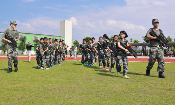 陕西有哪些中小学生军事夏令营