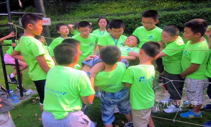 2018参加暑假夏令营塑造孩子的真性情