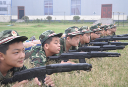 武汉有哪些好的军事夏令营？