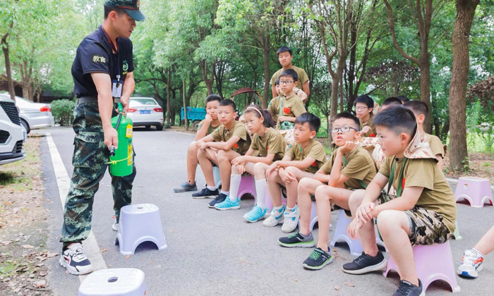 武汉青少年夏令营报名多少钱