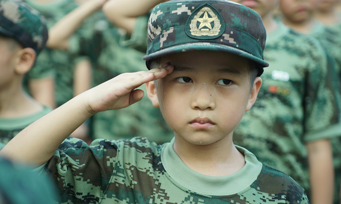 小学生军事夏令营