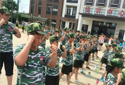 参加小学生国学夏令营让孩子知礼仪常感恩