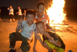 西南地区夏令营有和蔼的老师和友爱的伙伴