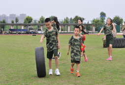 西南小学生军事夏令营让孩子学会独立规划