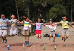 如何为孩子选择一个口碑好的夏令营？