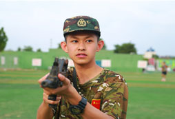 义乌小学生军事营培养孩子好习惯