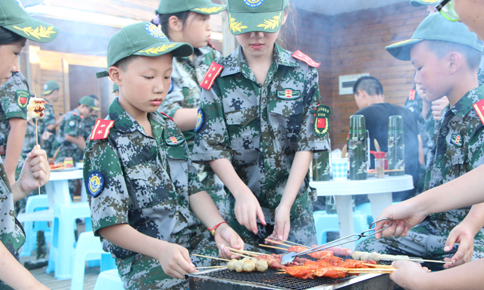 浙江军事拓展夏令营怎么样.jpg