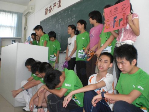 欢乐营中学部!第三天!有精彩的营长竞选! 欢乐营中学部!第三天!有精彩的营长竞选!