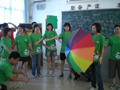 欢乐营中学部!第三天!有精彩的营长竞选! 欢乐营中学部!第三天!有精彩的营长竞选!