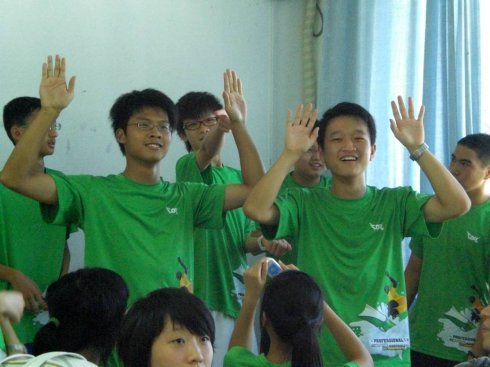 欢乐营中学部!第三天!有精彩的营长竞选! 欢乐营中学部!第三天!有精彩的营长竞选!