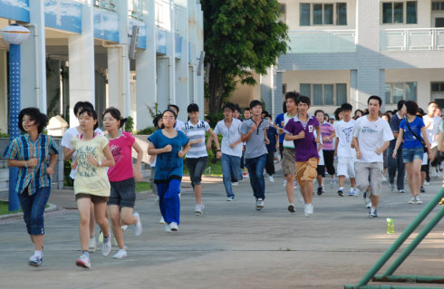 中学欢乐营之晨练篇