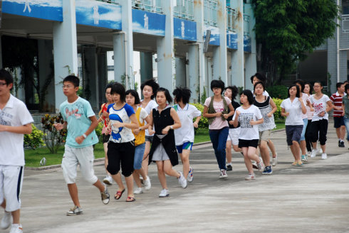 中学欢乐营之晨练篇