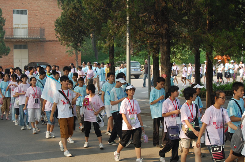 走进环球雅思2008北京本土留洋英语夏令营 环球雅思夏令营|环球雅思国际夏令营|夏令营|环球夏令营