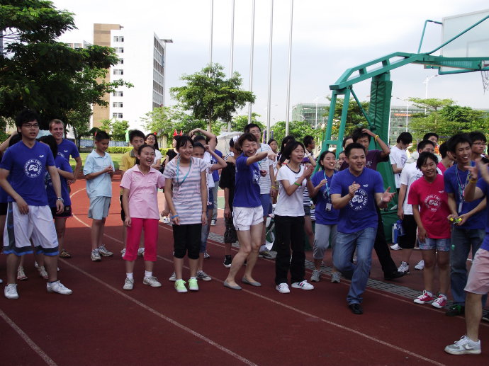 营内活动 营内活动