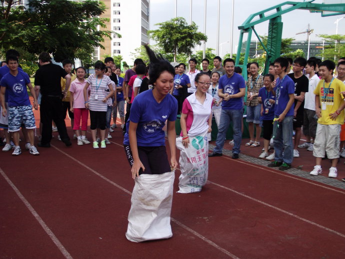 营内活动 营内活动