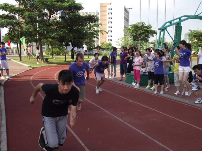 营内活动 营内活动
