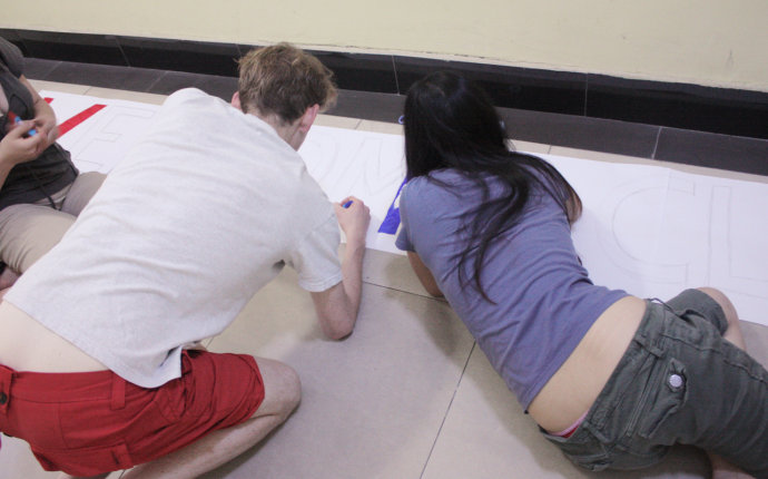 ���׺������Ӫ�ڴ���ĵ���