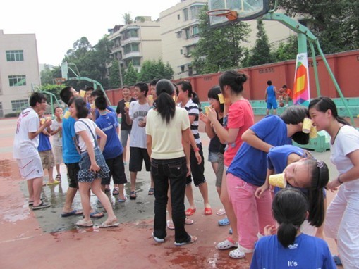 2010ɶ¶ѧӪ֮Ȥζ