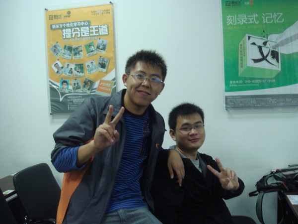 ����ѽڣ���ѧӪ������Ա�پ��ף�