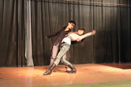 ���ţ����ٵ�����Ӫ�������Ǹ�����~