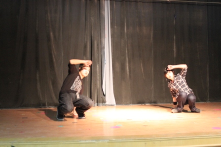 ���ţ����ٵ�����Ӫ�������Ǹ�����~