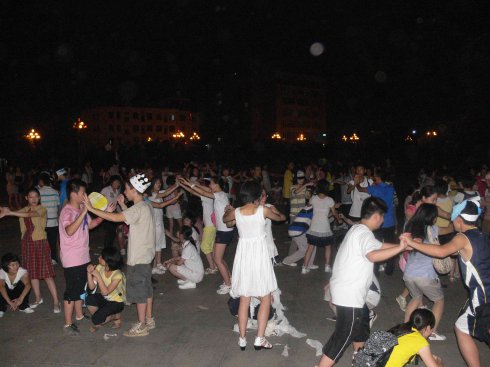 ��ױ���,��������